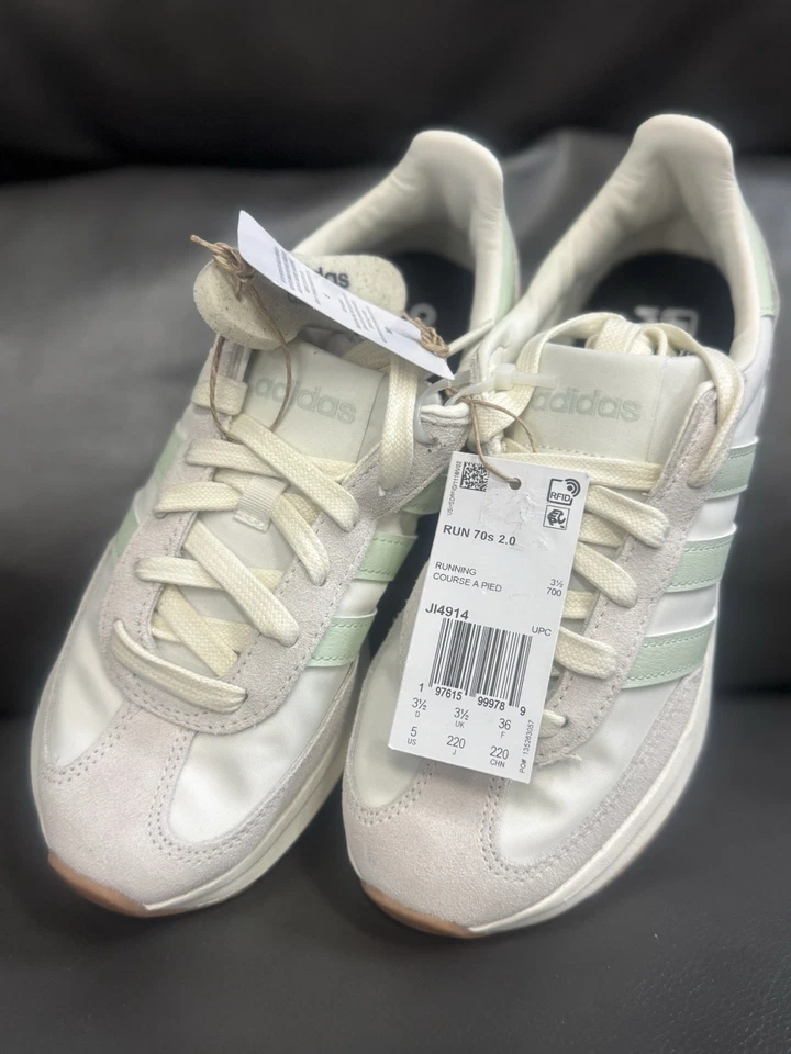 Adidas Wmns Run 70s 2.0 2025 blanco roto lino verde nuevo con etiquetas sin caja talla 5 Foto 1 de 4
