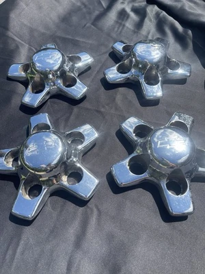 Chevrolet Blazer S10 GMC 2001-2005 Jimmy Sonoma juego de tapas centrales cromadas raro👀 Foto 1 de 4