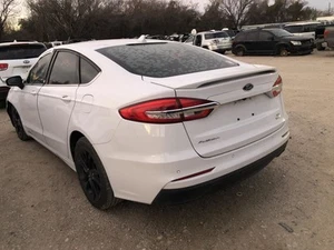Passenger Right Front Knee Fits 17-20 FUSION 918149 - Picture 1 of 12