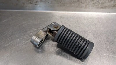 CLAVIJA DE MONTAJE DE REPOSAPIÉS DERECHO SUZUKI GS850 RHS GS 850 G GS850G PROYECTO #A Foto 1 de 4