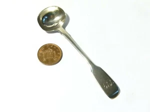 Antigua cuchara de sal victoriana de plata esterlina 1846 con mango de violín E. Eaton (e - Imagen 1 de 10