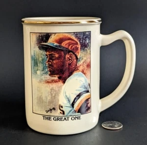 Roberto Clemente Coffee Mug With Gold Rim Excellent - Picture 1 of 9