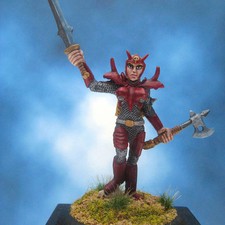Painted Reaper Miniature Female Bloodguard