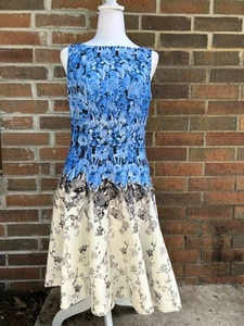 J Taylor Dress Blue Black & White Ombre Floral Lined Fit & Flare Sz 6 Sleeveless - Picture 1 of 9