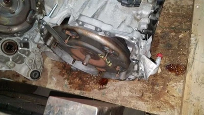 Transmissão automática XC70 FWD compatível com 15-16 VOLVO 70 SERIES 2402157 - Imagem 1 de 4