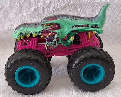 风火轮 Zombie Wrex 2019 Monster Trucks 1/64 比例散装 — 第 1/4 张图片