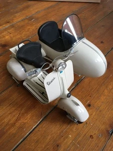 Vespa 150 VL1T with Side Car 1959 1:6 Scale Scooter Large Model Suit Blythe Doll - Imagen 1 de 14