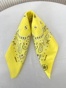 Petit Foulard Bandana Coton Jaune Bandannas Cachemire idée Cadeau mixte FO740 - Imagen 1 de 11