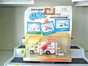 Matchbox Go Action Savin' Ambulance - Picture 1 of 6