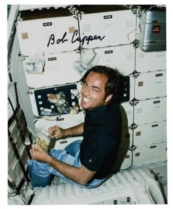 USA Autogramm Foto Robert Bob Crippen NASA STS 7 Shuttle Mission RAR D254 - Bild 1 von 1