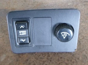 Toyota Camry 20 series 97-02 Dimmer & Speed Alert Switch - Picture 1 of 3