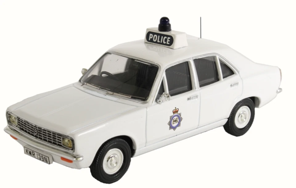 1/43 HILLMAN AVENGER WEST YORKSHIRE POLICE (1976) - CORGI VANGUARDS 465011 - Immagine 1 di 1