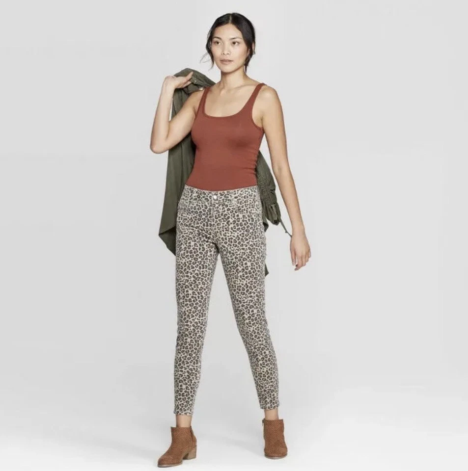 Knox Rose Womens Leopard Print Mid Rise Ankle SKINNY Pants 4 Light Almond