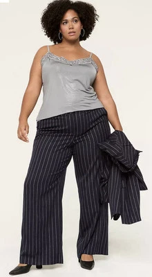 Cami con ribete de encaje metálico Lane Bryant talla 14/16 nueva con etiquetas Foto 1 de 4