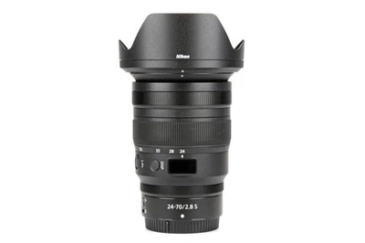 Nikon Nikkor Z 24-70 mm F/2,8 S - Estándar - Objetivo zoom - Imagen 1 de 4