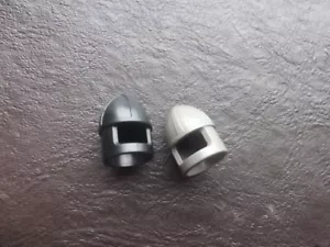 Lego 3896 Castle Helmet with Chin-Guard - Picture 1 of 3