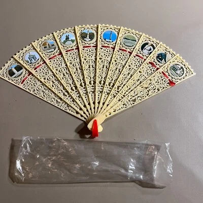 Ventilador de mano de plástico vintage plegable marfil monumentos de Pensilvania años 60 Foto 1 de 4