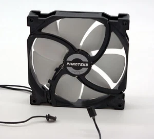 PC Gehäuse-Lüfter PHANTEKS 140x140x25mm (LED blau) - Afbeelding 1 van 2