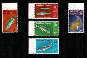 U4443 FALKLAND ISLANDS 1981 fish of the shelf MNH - Picture 1 of 1