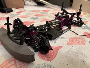 Vintage 1/10 HB Cyclone TC Hot Bodies Carbon Fiber Graphite Chassis Touring - Picture 1 of 7