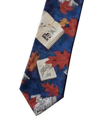 ESTRUCTURA Azul con Hojas, Libros Elementos Arquitectónicos Hombre Corbata Cuello Seda 3 7/8” Foto 1 de 4