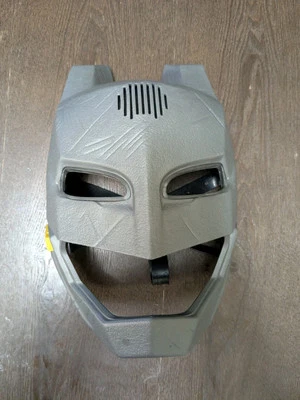 2015 Batman Mask Mattel Light up/Talking/Voice Changing Halloween - Image 1 of 3