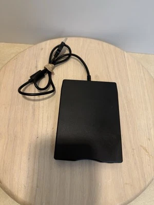 BYTECC BT-144 EXTERNAL 3.5” FLOPPY DISKETTE DRIVE - TESTED - WORKS GOOD! - Image 1 of 3