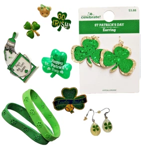 St Patrick SCHMUCK KONVOLUT Vintage PINS OHRRINGE ARMBAND Kleeblätter 10 STCK IRISCH - Bild 1 von 2