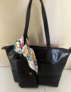 STONE MOUNTAIN EE. UU. - NUEVO CON ETIQUETAS $189.00 MSRP Bolso de Mano de Gran Tamaño Cartera con Muñequera Bufanda - Imagen 1 de 18