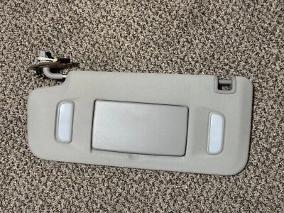 Parasol lado del conductor nuevo OEM GM GMT172 Chevrolet Equinox 2009 2010 2011 Foto 1 de 4