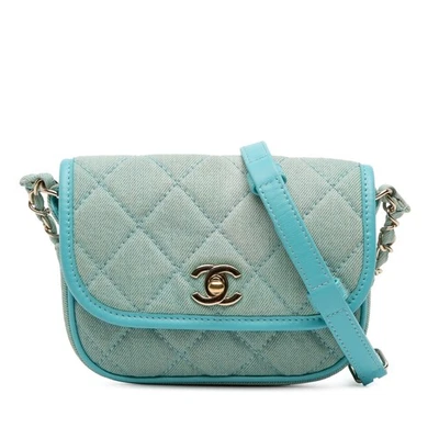 Authenticated Chanel Mini CC Quilted Denim Messenger Flap Blue - Imagem 1 de 4