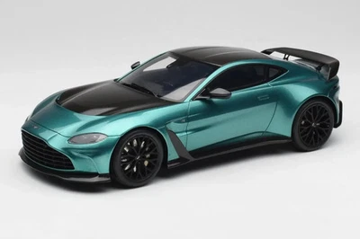 2023 Aston Martin V12 Vantage Aston Martin Racing Green in 1:18 scale - Image 1 of 4