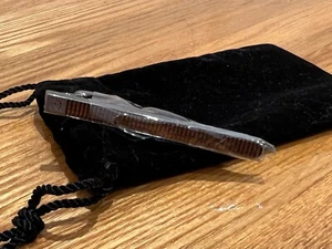 Stunning Dunhill Textured Wooden Inlay Tie Clip Bar Brand New RRP £250 - Picture 1 of 5
