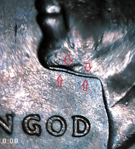 SN616 1995 P Kennedy Half Dollar Nice Doubling Chin and Ear - Picture 1 of 6