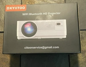 DXYIITOO HD WiFi Bluetooth Projector Model S3 Brand New In Box Never Used - Picture 1 of 3
