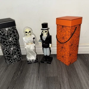 Target 2012 Novia Novio Esqueleto Cascanueces Día de los Muertos Edición Limitada - Imagen 1 de 5