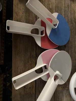 Pack de 4 mandos de ping pong Nintendo Wii Foto 1 de 2
