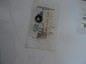 HARLEY DAVIDSON 7019 RUBBER WASHER FOR SHIFT LEVER XL1200 & 883 NOS Qty 1 - Bild 1 von 1