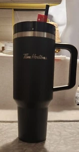 Vaso de acero inoxidable Tim Hortons 2024 40 oz nuevo (solo bebidas frías) - Imagen 1 de 4