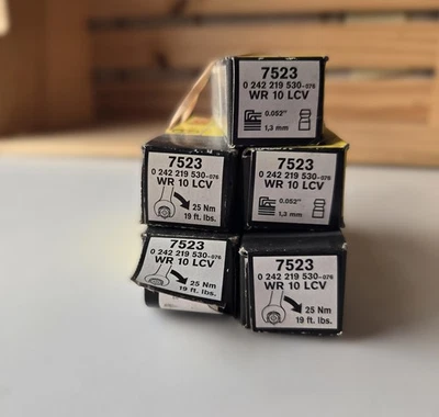 Set of 5 Bosch Super Spark Plug Copper Core #7523 / WR10LCV - Image 1 of 2