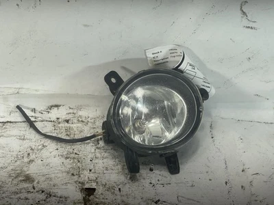 Luz de canto/parque para passageiros com neblina compatível com 12-18 BMW 320i 1902249 - Imagem 1 de 4