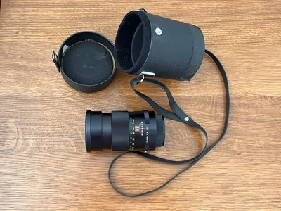 Lente teleobjetivo automático Vivitar 135 mm f2,8 para monturas Konica AR - más estuche de cuero Foto 1 de 4