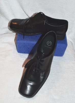 Women's ROCKPort Cold Hollow Black Oxford Lace Leather Shoes Size 7W - Image 1 of 4