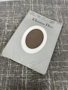 Christian Dior Diorissimo collant calze di nylon taglia 2 tortora fino a 5'7" - Foto 1 di 6