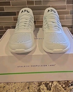 APL Athletic Propulsion Labs Techloom Tracer Sneaker Größe 7 Aqua Mist - Bild 1 von 4