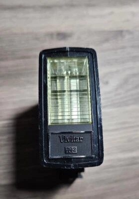 Vivitar Electronic Flash Model 102 - With Original Paperwork - Image 1 of 4