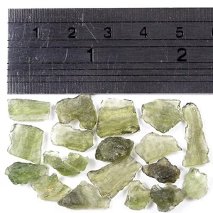 5.2g 18pcs MOLDAVITE natural rough small pieces LOT #RM525 - Picture 1 of 8