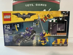 LEGO 70902 Batman Movie Catwoman Catcycle Chase ROBIN BATGIRL Sealed. B5 - Picture 1 of 2