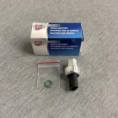 Carquest ACA1758 Premium A/C Refrigerant Pressure Sensor - Image 1 of 3