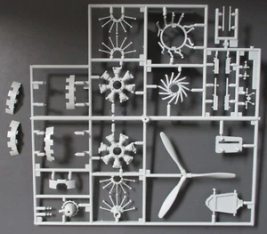 Hasegawa 1/32nd Scale Japanese Zero Fighter - Parts Lot E from Kit No. 08258 - Picture 1 of 1